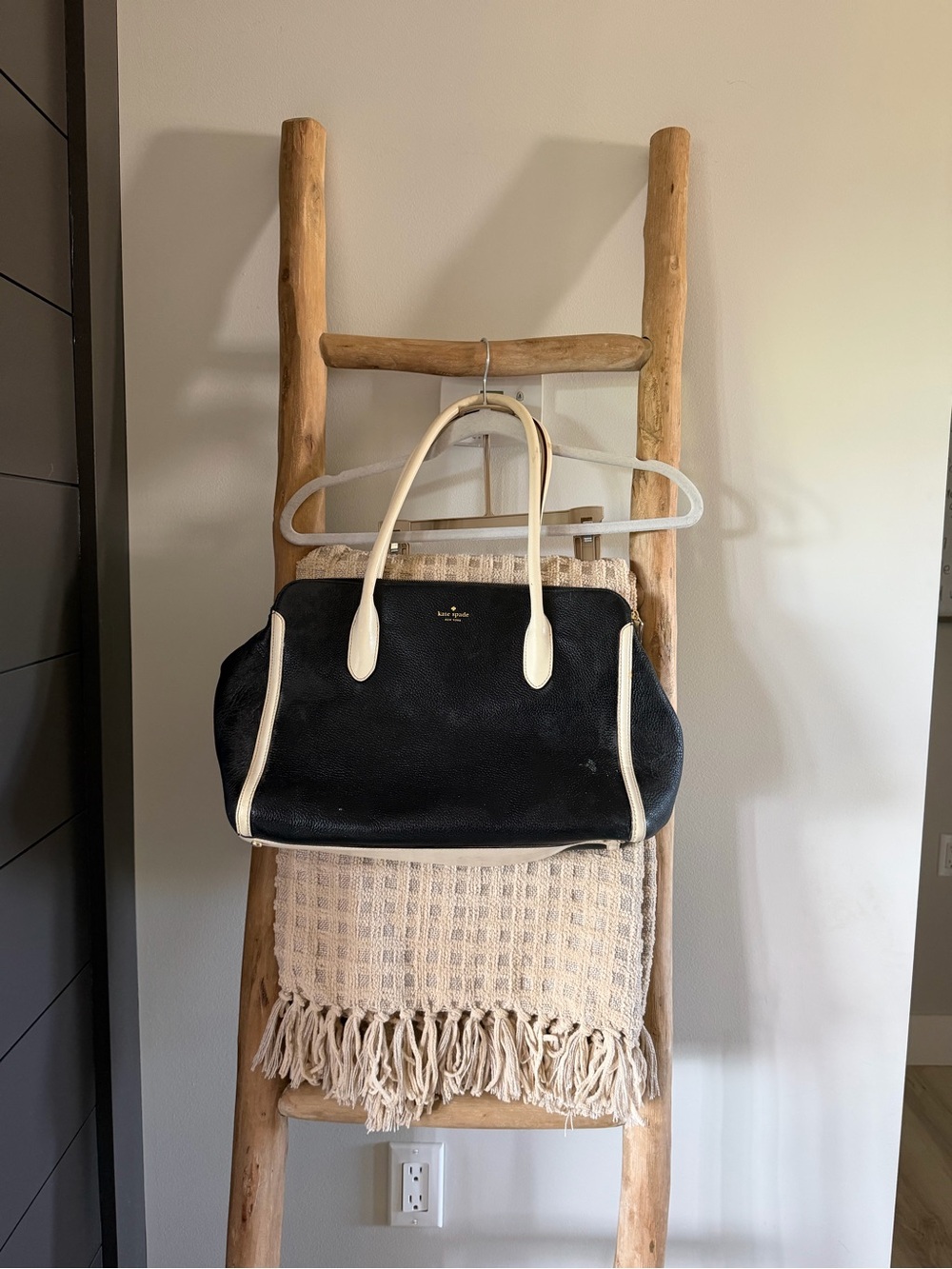 Kate Spade Black Pebbled Leather Satchel Cream Trim Large Handbag